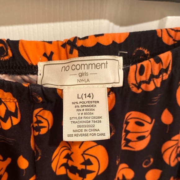 Girls Halloween Leggings, Jack-O-Lantern Leggings Size 14, Pumpkin Leggings - Picture 4 of 8